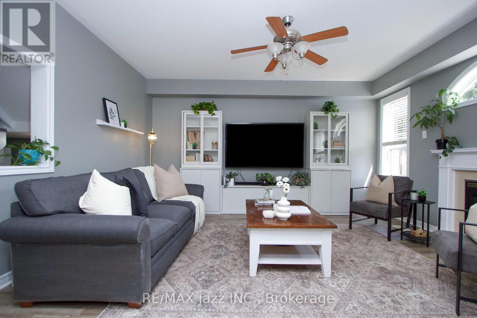 54 Melody Drive, Whitby, Ontario  L1M 1K6 - Photo 10 - E13690466