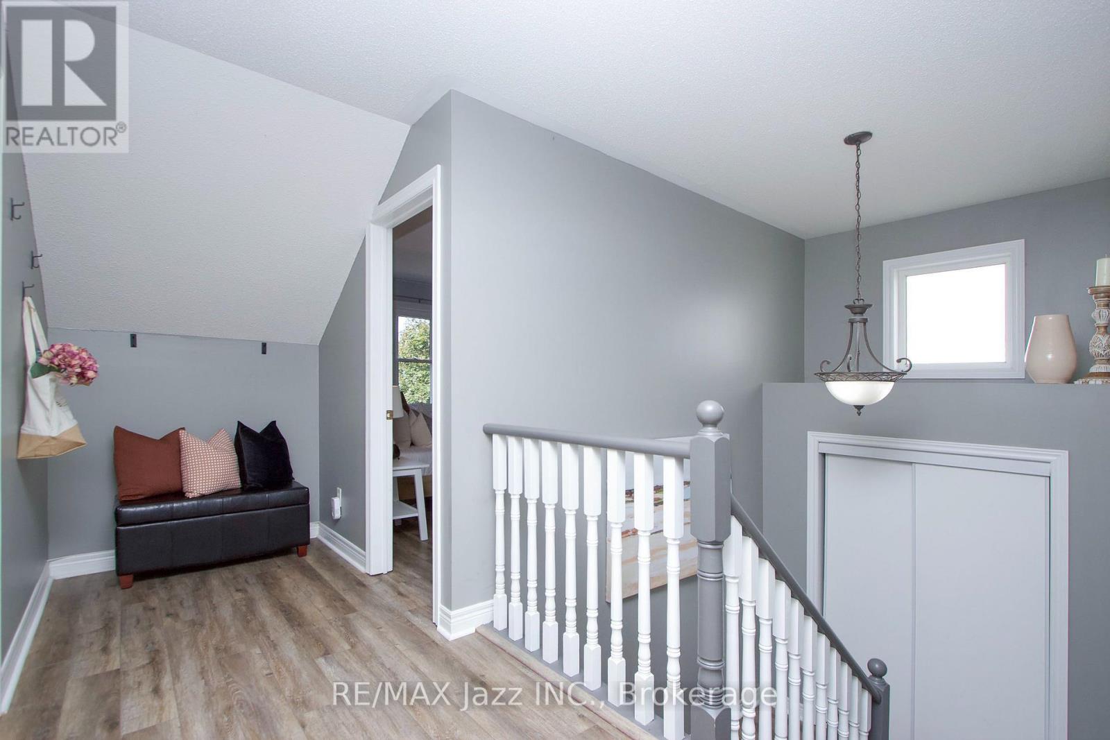 54 Melody Drive, Whitby, Ontario  L1M 1K6 - Photo 18 - E13690466