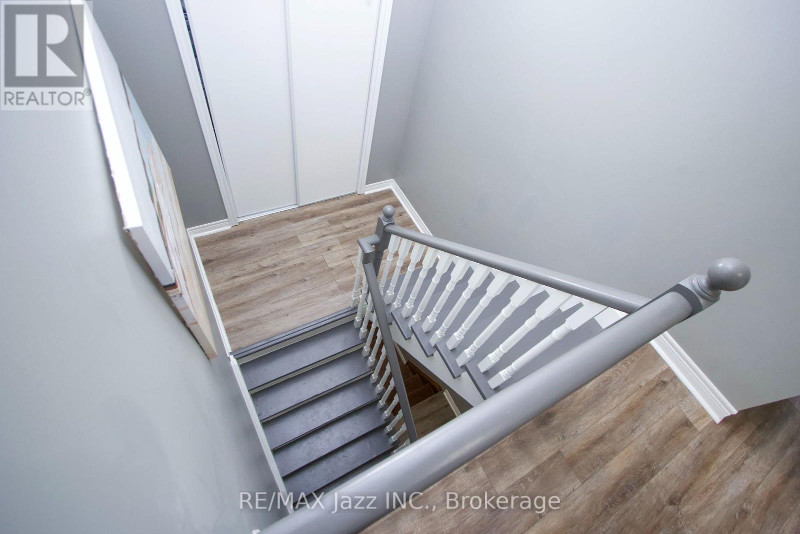 54 Melody Drive, Whitby, Ontario  L1M 1K6 - Photo 19 - E13690466