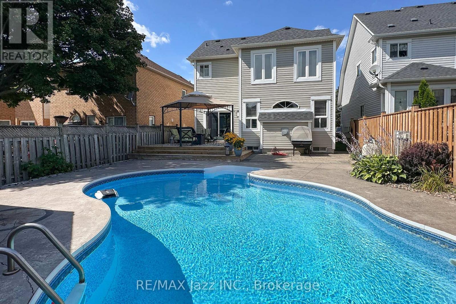 54 Melody Drive, Whitby, Ontario  L1M 1K6 - Photo 35 - E13690466