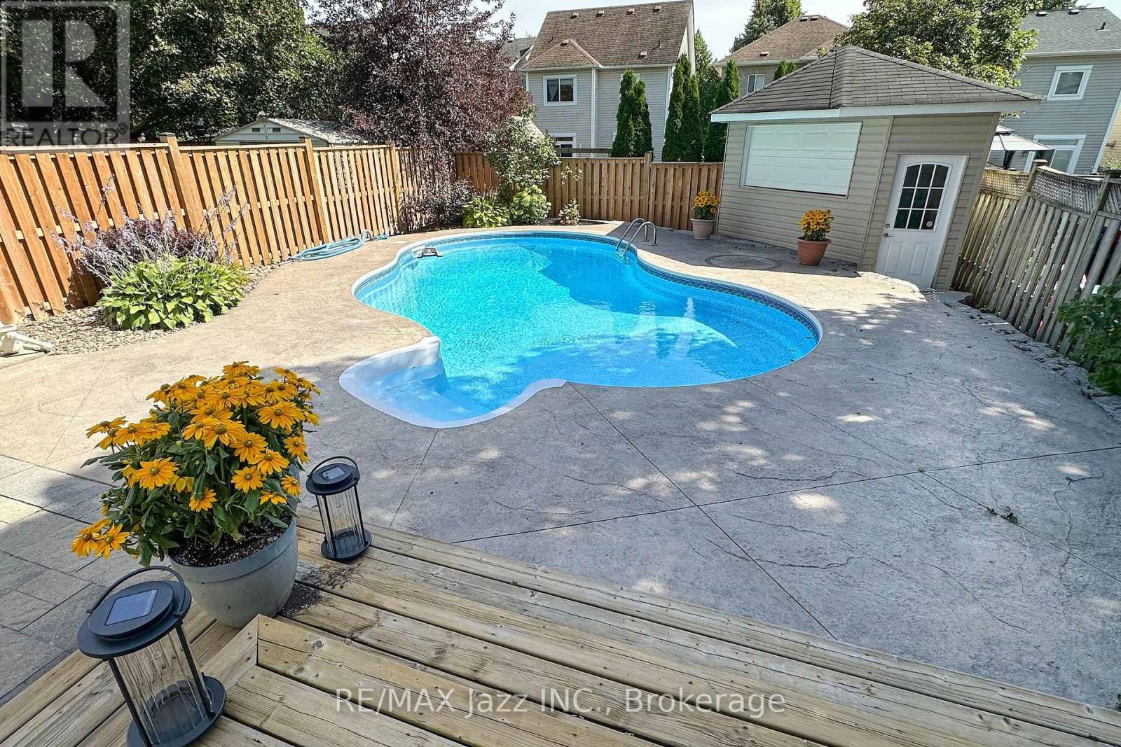 54 Melody Drive, Whitby, Ontario  L1M 1K6 - Photo 39 - E13690466