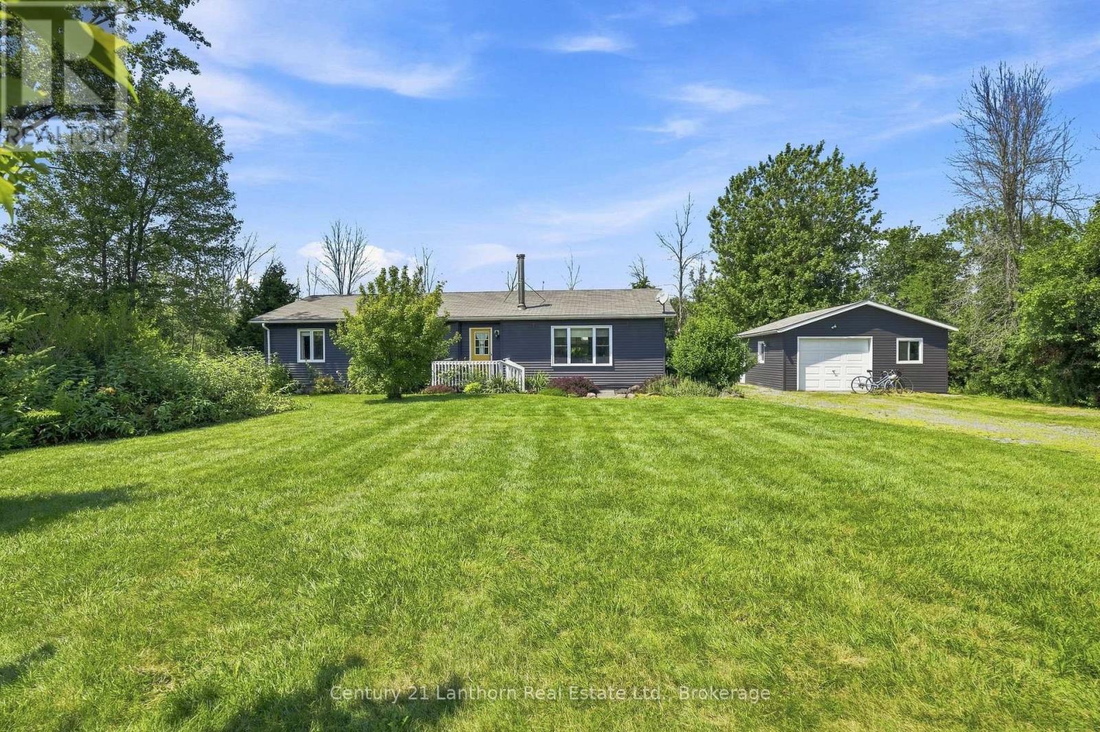 2494 Salem Road, Prince Edward County, Ontario  K0K 1T0 - Photo 1 - X13690524