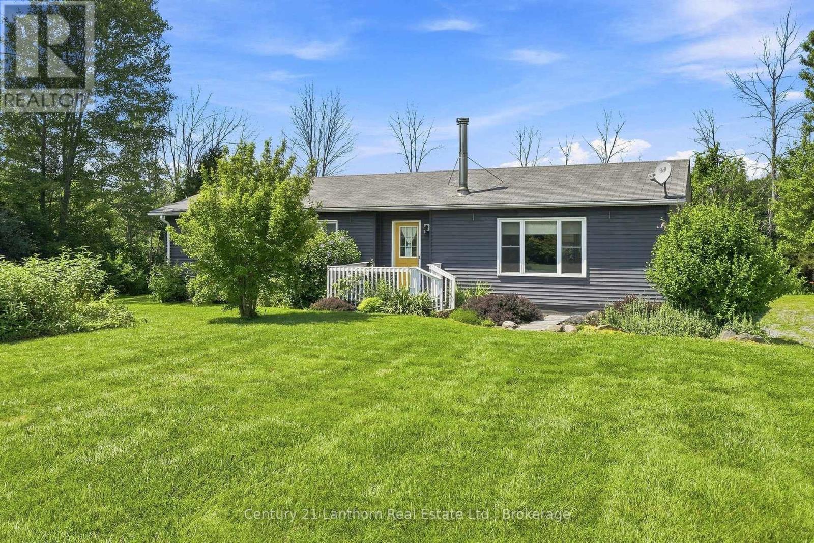 2494 Salem Road, Prince Edward County, Ontario  K0K 1T0 - Photo 4 - X13690524
