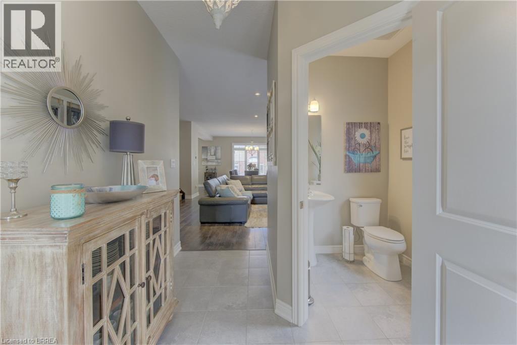 31 Hampton Street, Paris, Ontario  N3L 0C8 - Photo 6 - 40855305