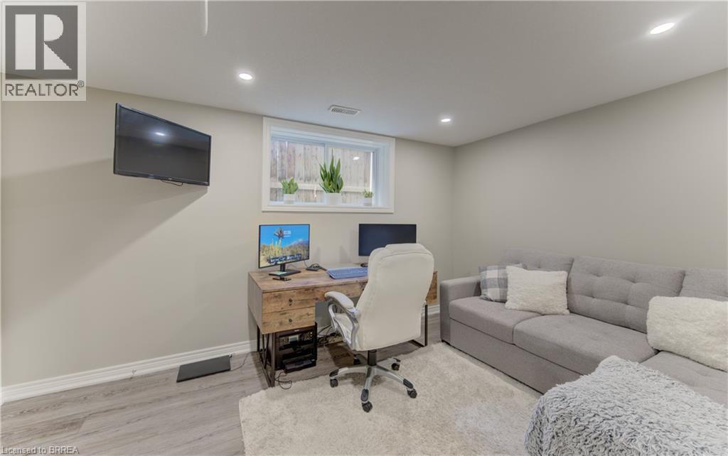 31 Hampton Street, Paris, Ontario  N3L 0C8 - Photo 42 - 40855305