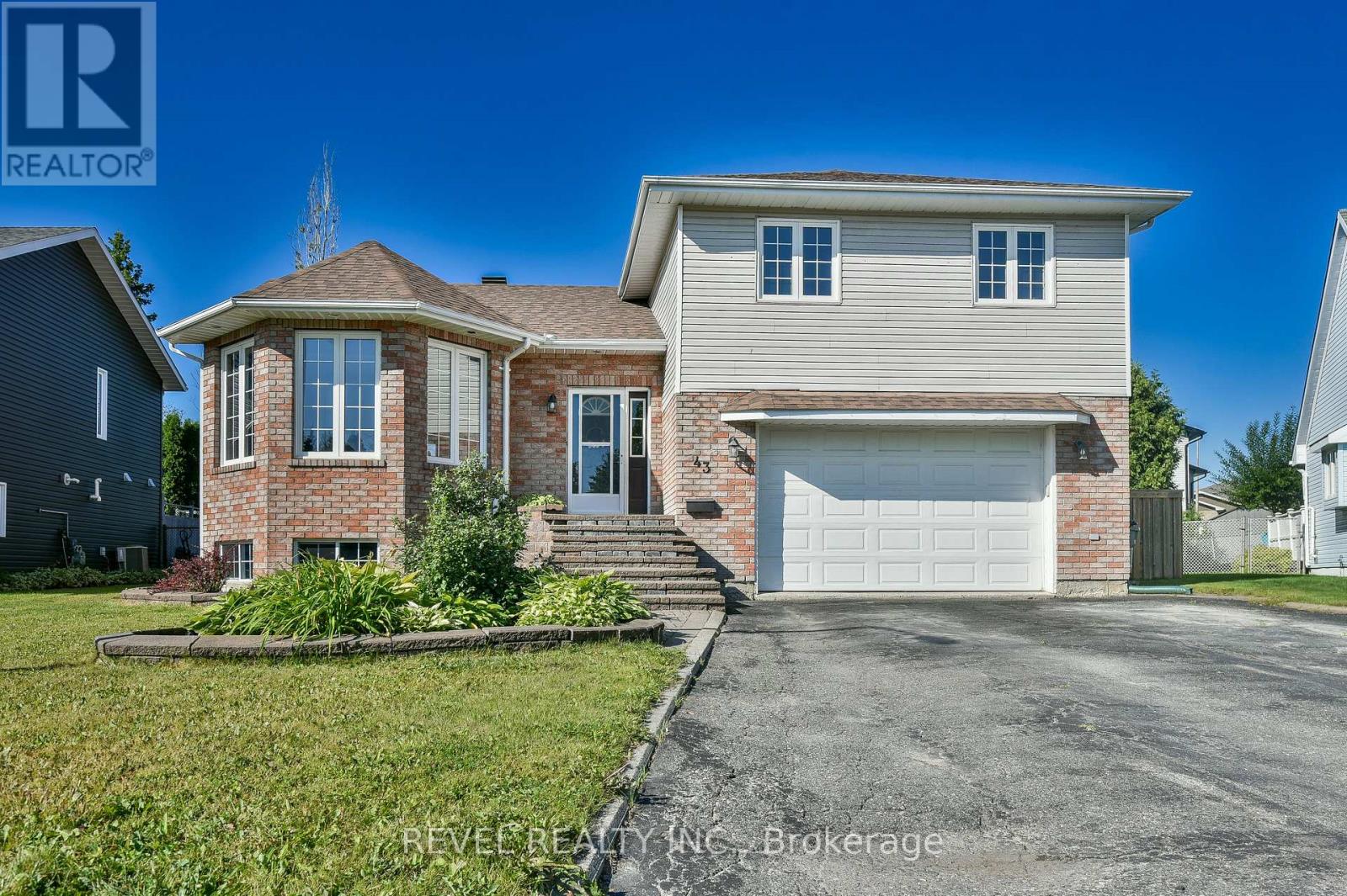 43 PLEASANT AVENUE, Timmins, Ontario