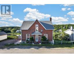 293 QUEEN STREET, Bonnechere Valley, Ontario
