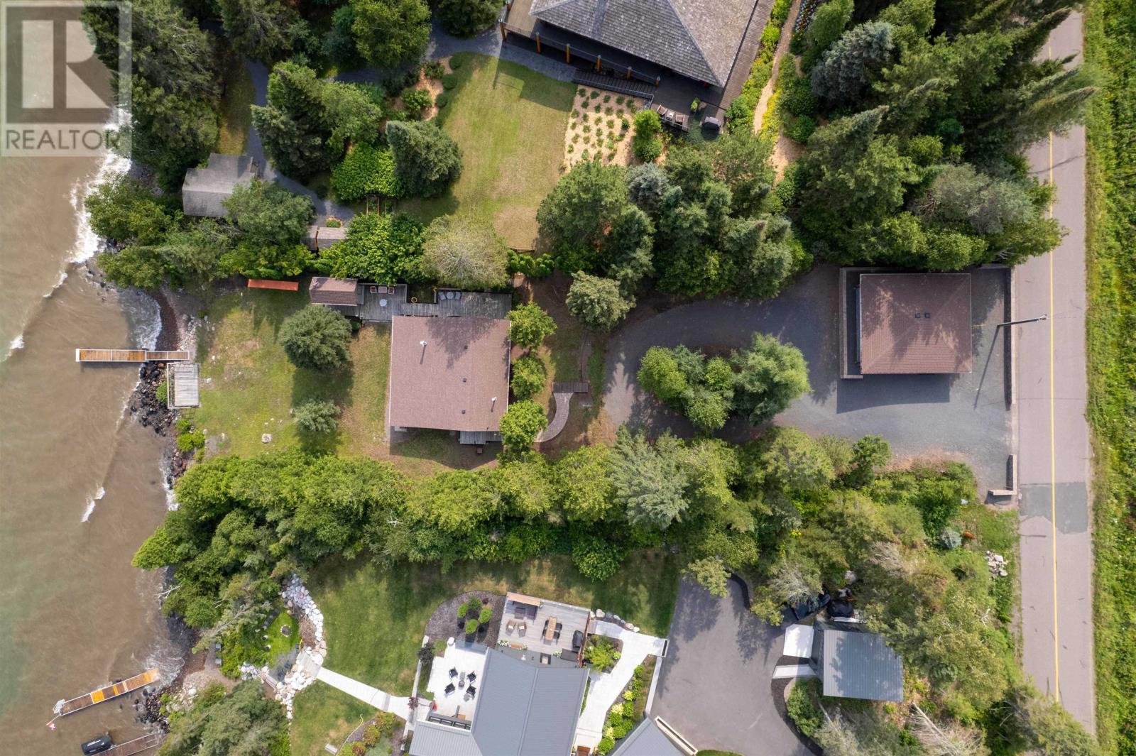2503 Scott DR, Shuniah, Ontario
