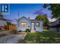 310 MCNAUGHTON AVENUE East, Chatham, Ontario