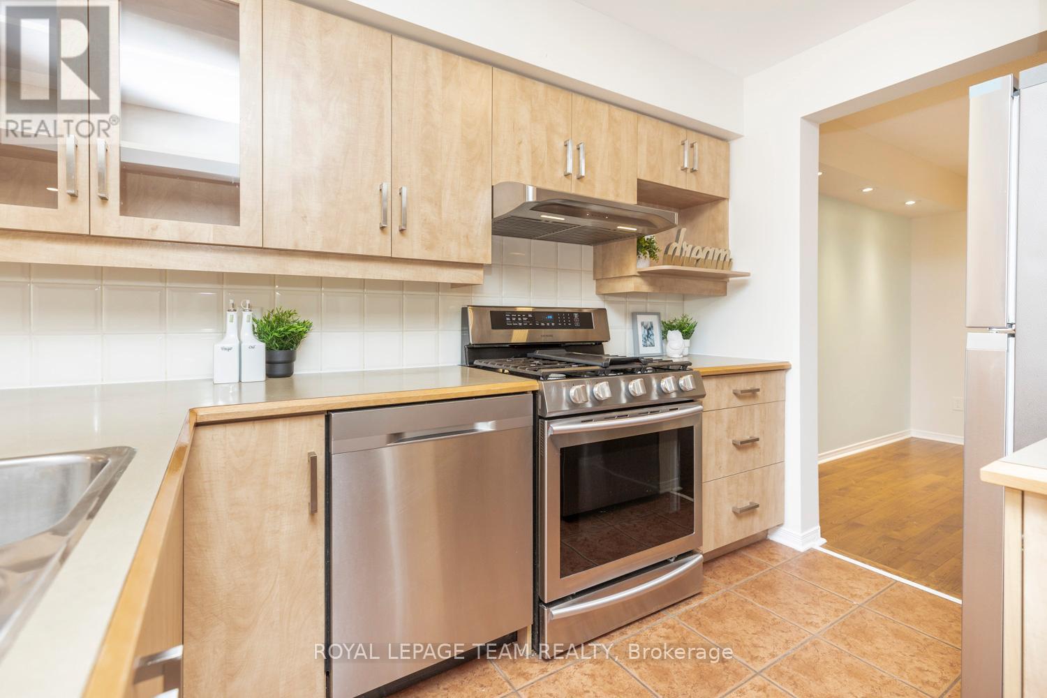 25 Kirkstone Private, Ottawa, Ontario  K2J 5E7 - Photo 17 - X13690528