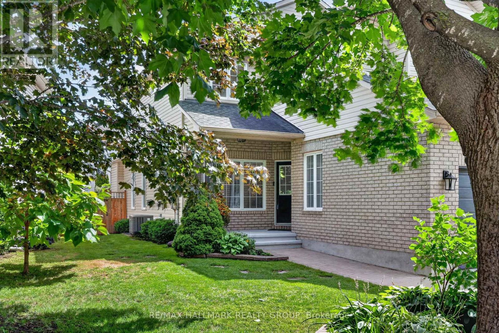 1673 Neptune Way, Ottawa, Ontario  K4A 4L3 - Photo 2 - X13690548