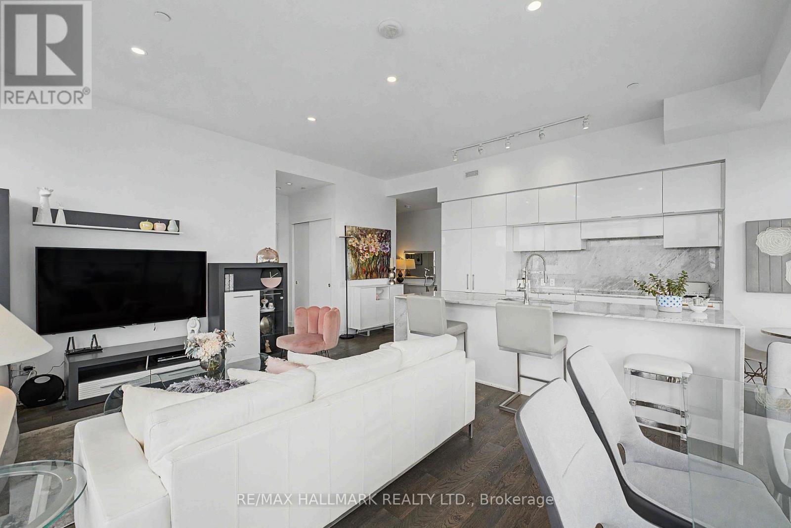 Ph2 - 185 Roehampton Avenue, Toronto, Ontario  M4P 0C6 - Photo 10 - C13690504