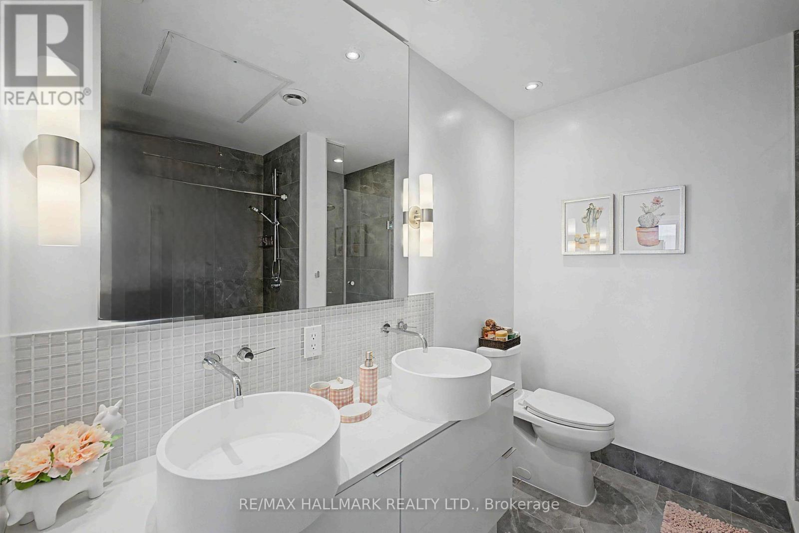 Ph2 - 185 Roehampton Avenue, Toronto, Ontario  M4P 0C6 - Photo 16 - C13690504
