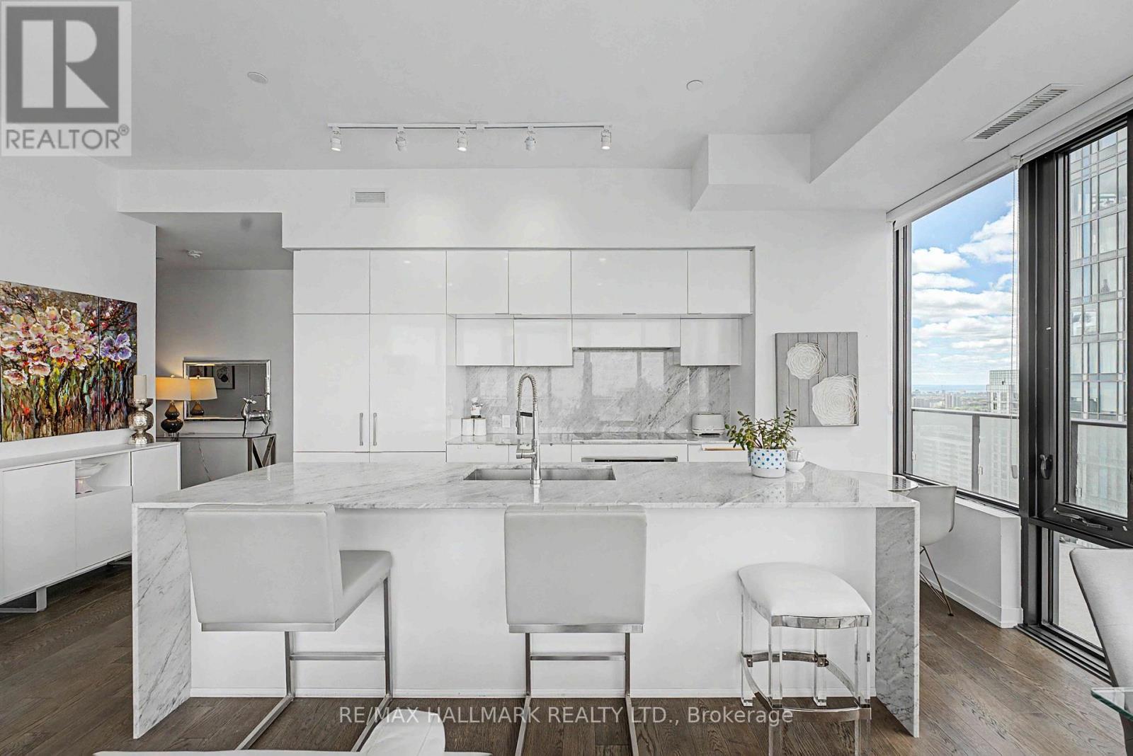 Ph2 - 185 Roehampton Avenue, Toronto, Ontario  M4P 0C6 - Photo 23 - C13690504
