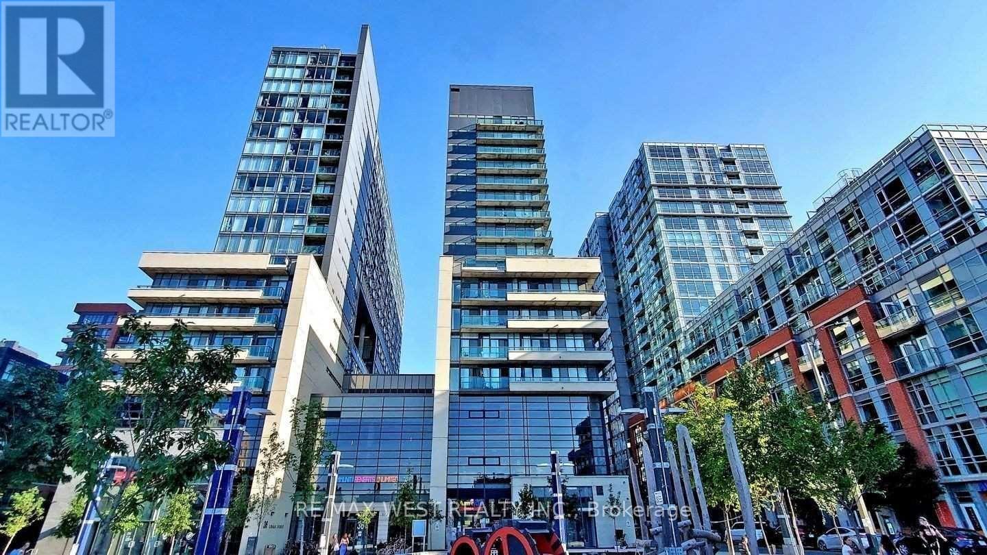 720 - 36 LISGAR STREET, Toronto, Ontario