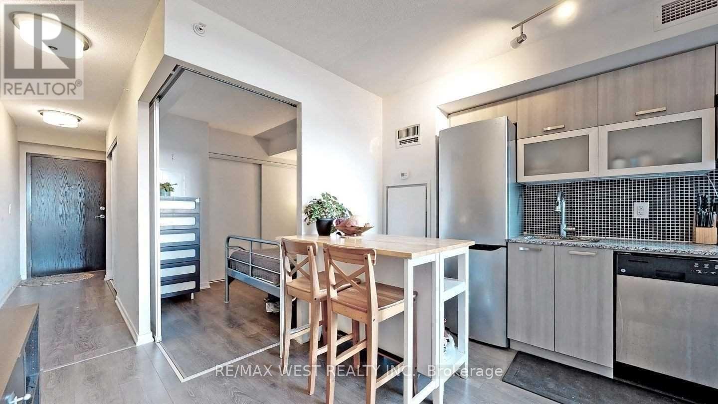 720 - 36 Lisgar Street, Toronto, Ontario  M6J 0C7 - Photo 9 - C13690552