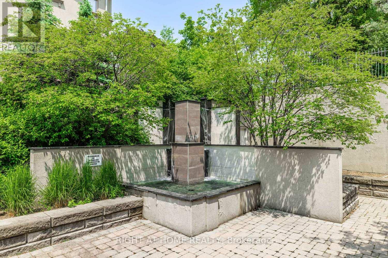 Rg1 - 1 Clairtrell Road, Toronto, Ontario  M2N 7H6 - Photo 16 - C13690576