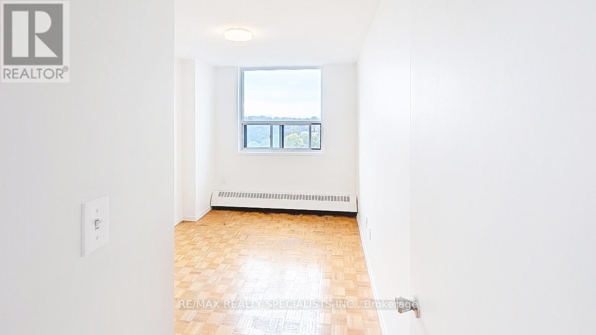 1201 - 180 Markham Road, Toronto, Ontario  M1M 2Z9 - Photo 16 - E13690494