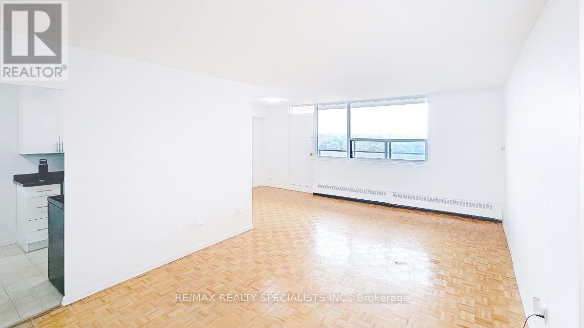 1201 - 180 Markham Road, Toronto, Ontario  M1M 2Z9 - Photo 6 - E13690494