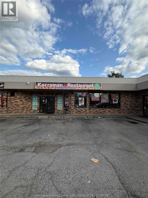 MLS# 26020235: 567 WYANDOTTE STREET East, Windsor, Canada