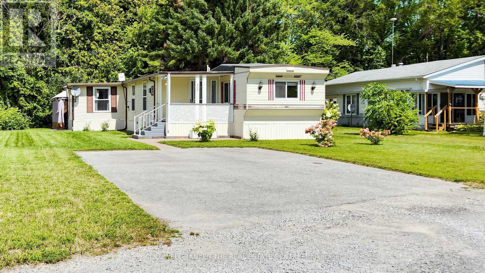 409 - 285 CRYDERMANS SIDE ROAD, Georgina, Ontario
