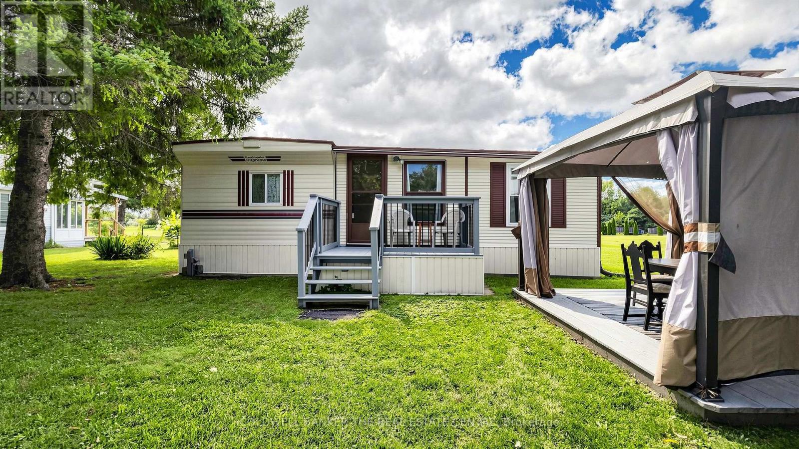 409 - 285 Crydermans Side Road, Georgina, Ontario L0E 1A0 - Photo 23 - N13690480