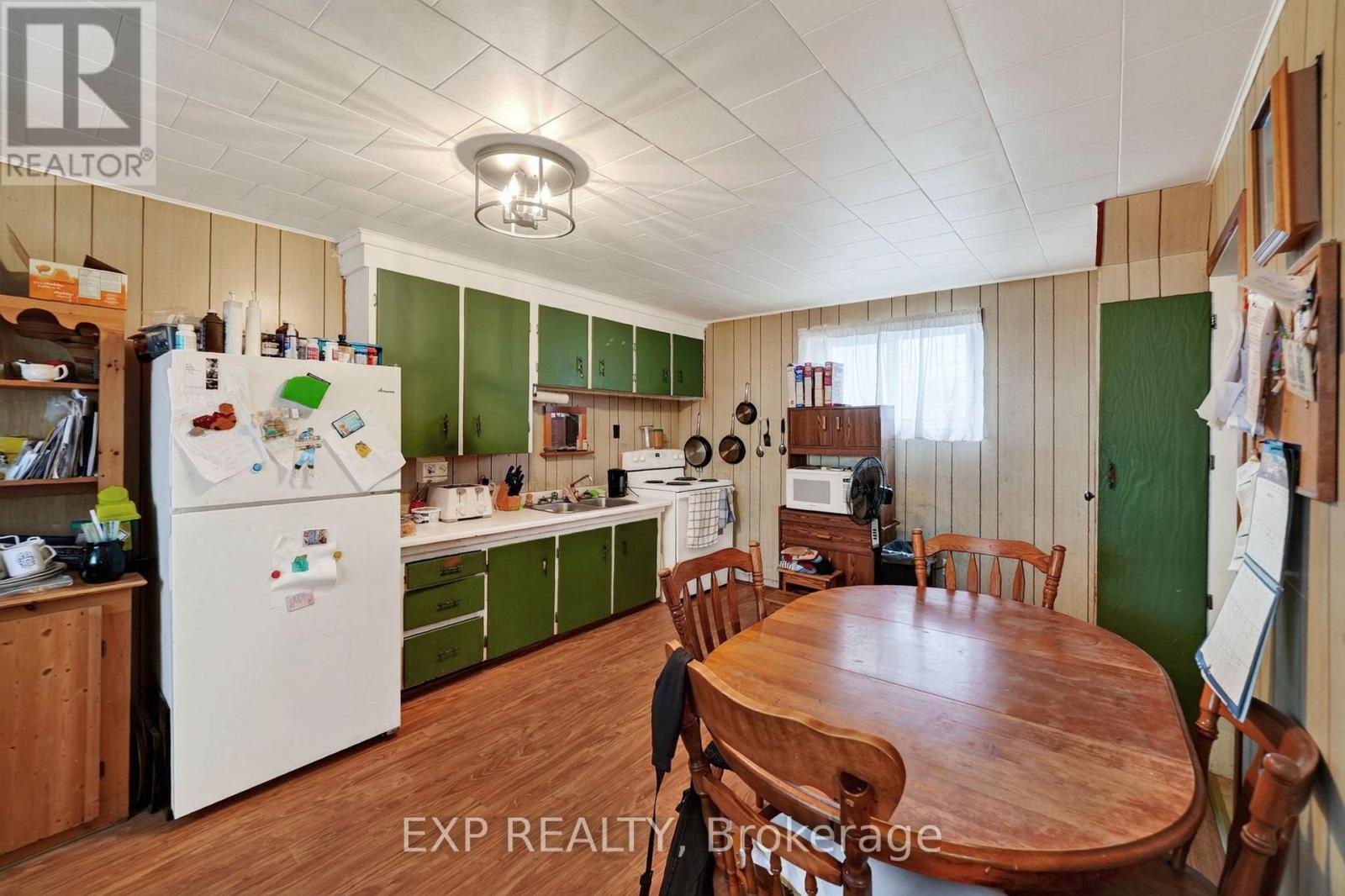 12 Millville Avenue, Cornwall, Ontario  K6H 4K4 - Photo 11 - X13690510