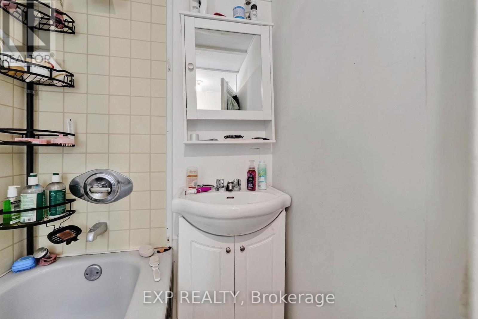 12 Millville Avenue, Cornwall, Ontario  K6H 4K4 - Photo 36 - X13690510