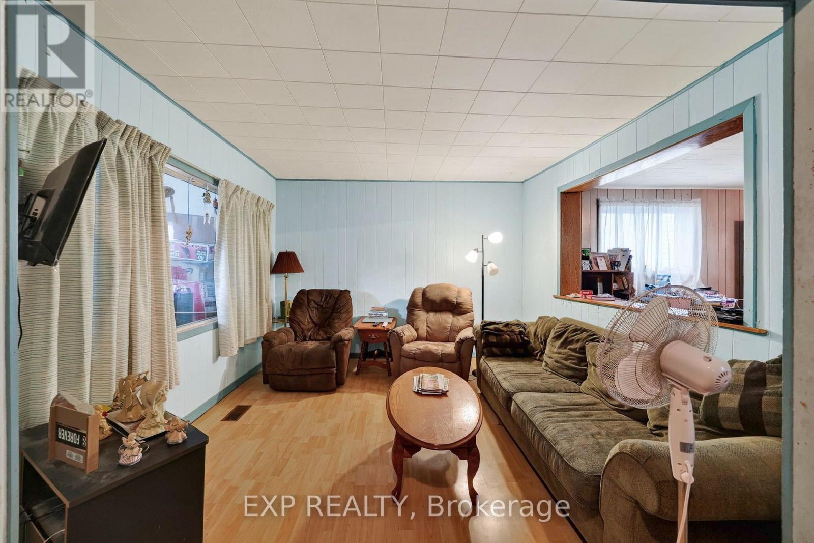 12 Millville Avenue, Cornwall, Ontario  K6H 4K4 - Photo 5 - X13690510