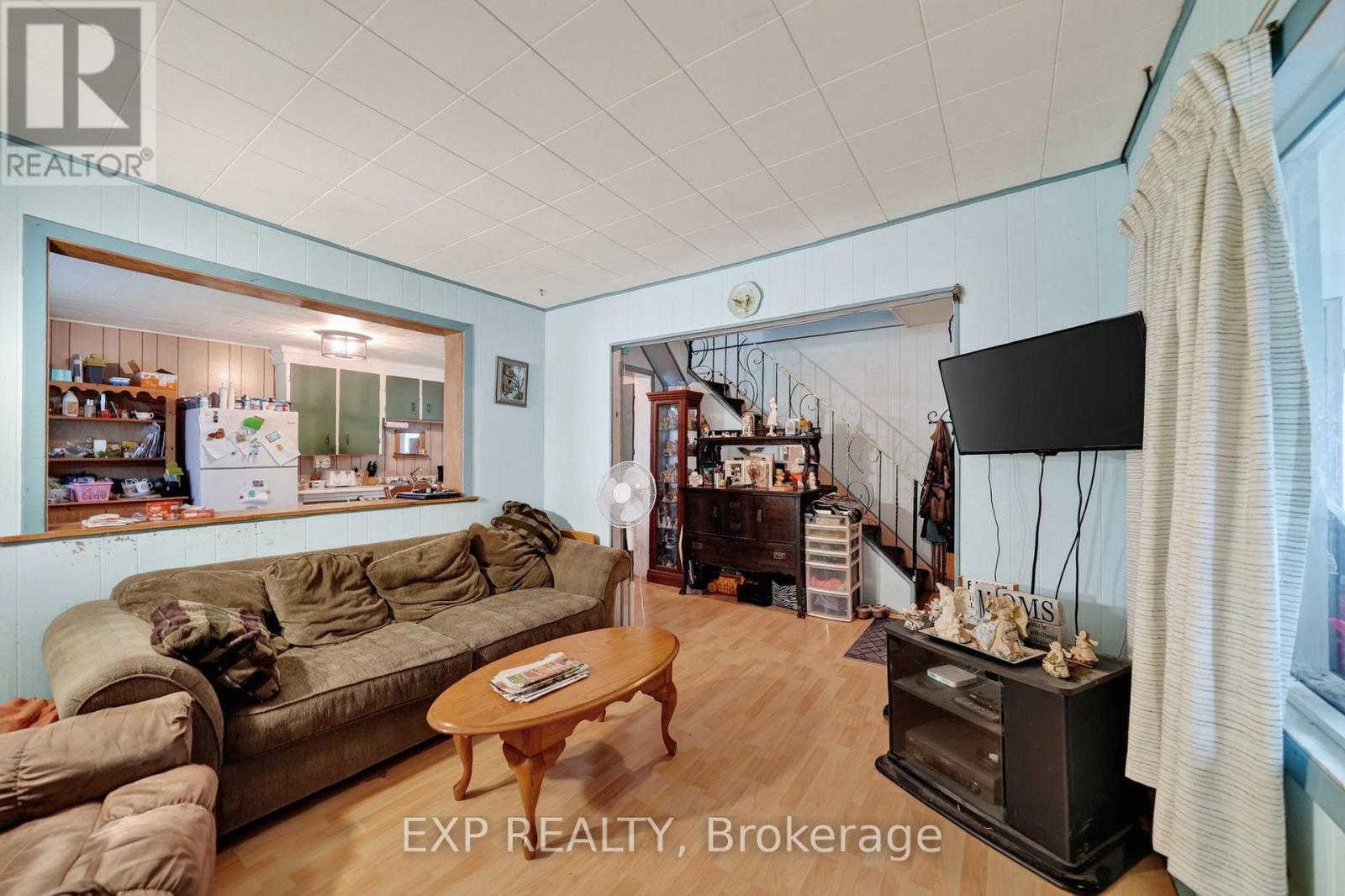 12 Millville Avenue, Cornwall, Ontario  K6H 4K4 - Photo 6 - X13690510