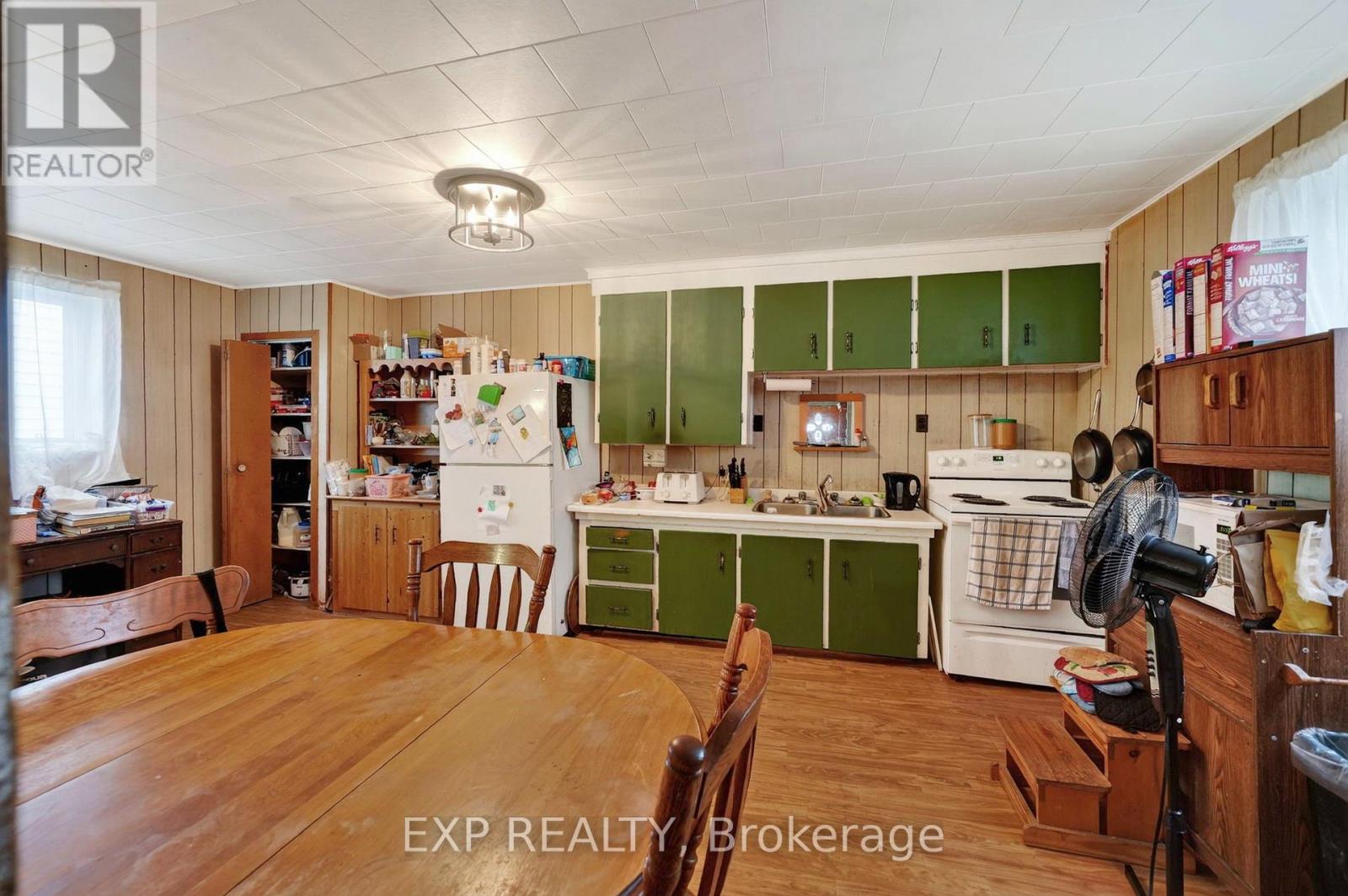 12 Millville Avenue, Cornwall, Ontario  K6H 4K4 - Photo 8 - X13690510