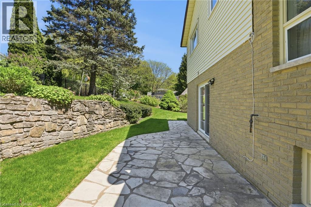 9 Magnolia Court, Fonthill, Ontario  L3E 0H5 - Photo 33 - 40829761