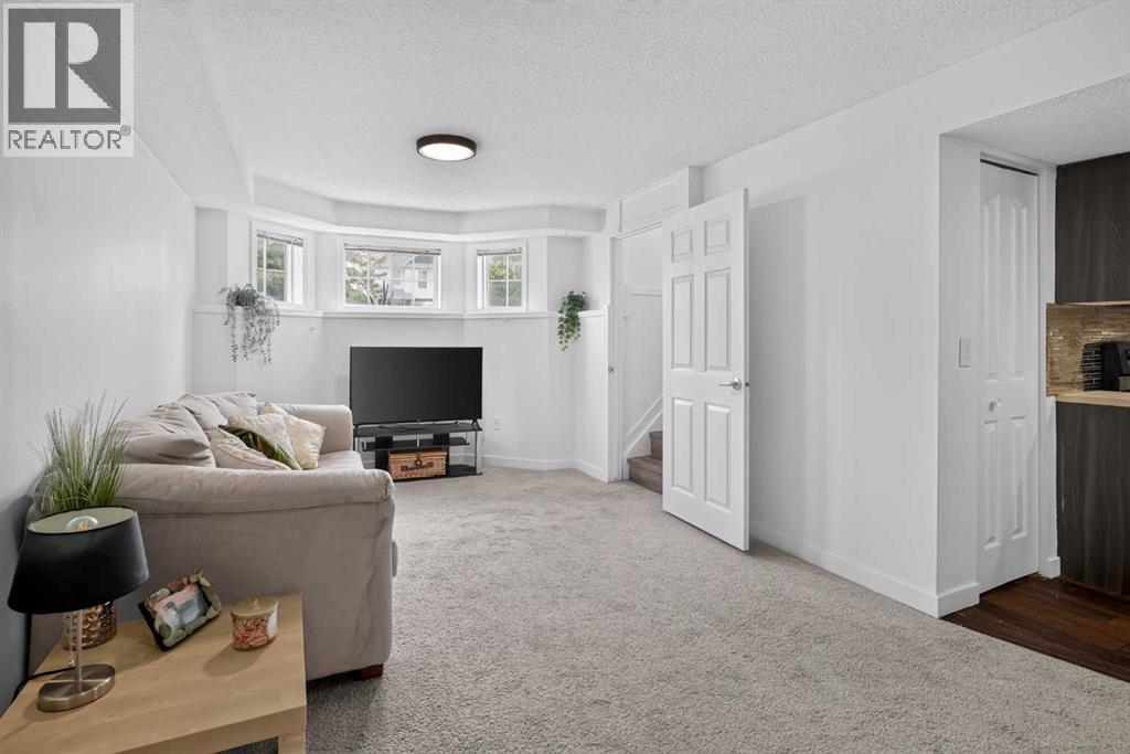 113 Mt Lorette Place SE, Calgary, Alberta  T2Z 2M1 - Photo 24 - A2333448