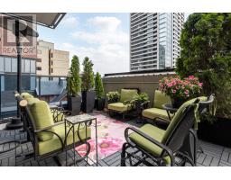 402 - 28 LINDEN STREET, Toronto, Ontario