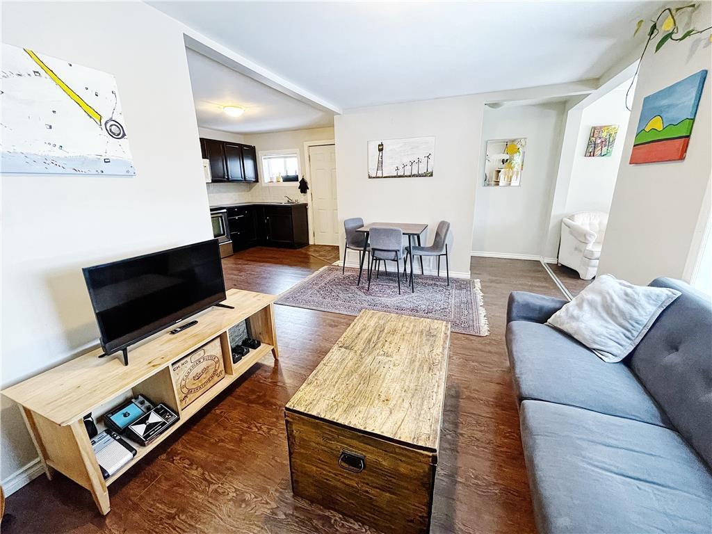 196 Notre Dame Street, Winnipeg, Manitoba  R2H 0C3 - Photo 11 - 202612722