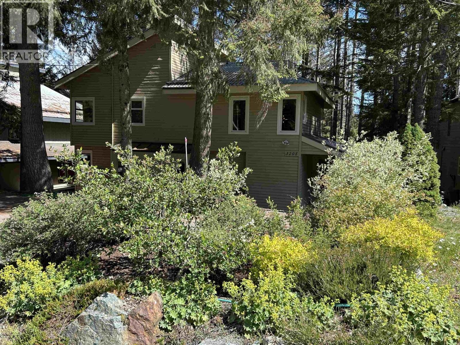 3205 Arbutus Drive, Whistler, British Columbia  V8E 0B8 - Photo 32 - R3140674