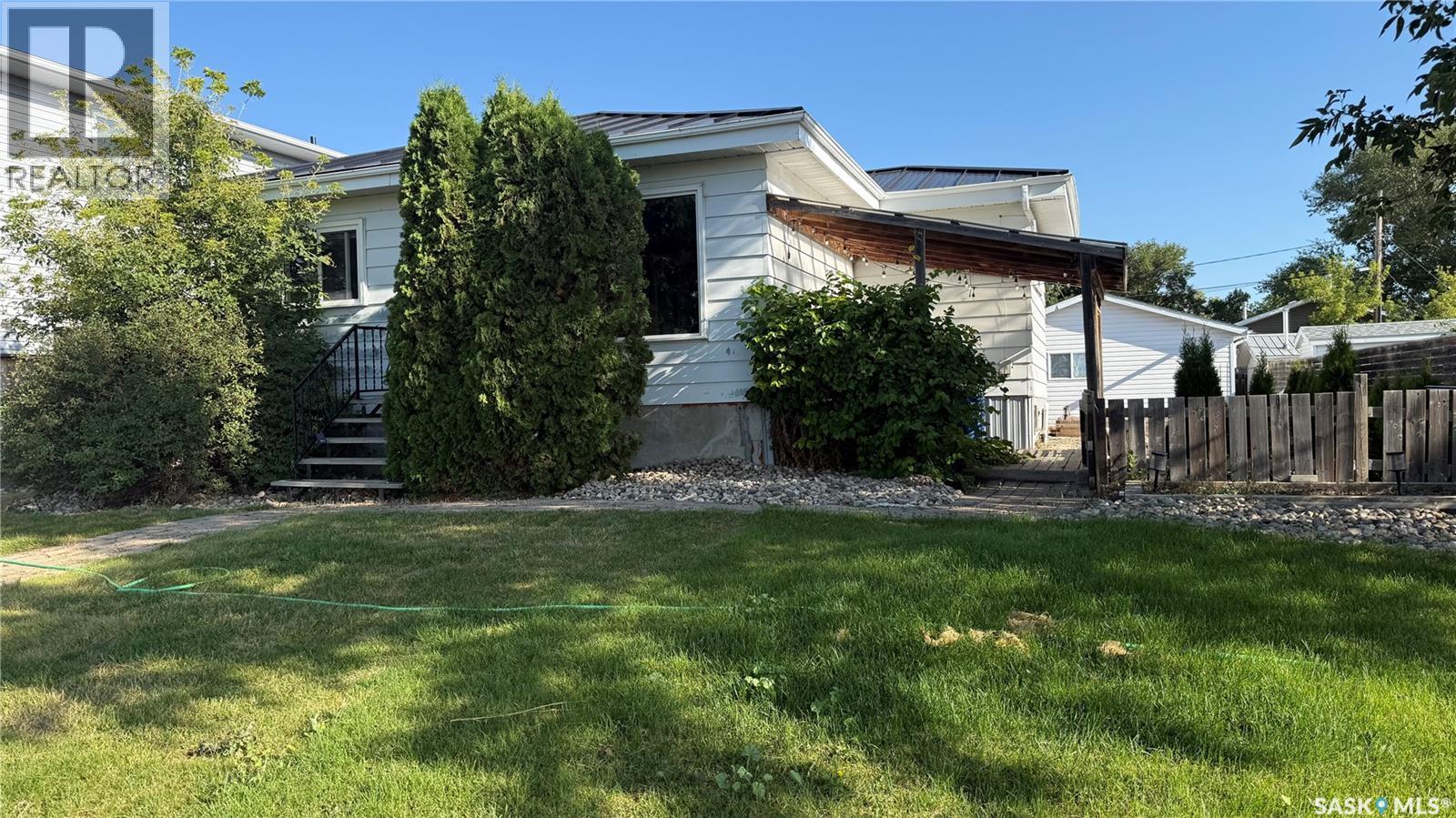 108 Front Street N, Pense, Saskatchewan  S0G 3W0 - Photo 2 - SK045940