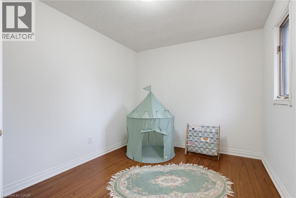 87 Regent Avenue, Hamilton, Ontario  L9B 1T1 - Photo 29 - 40851744