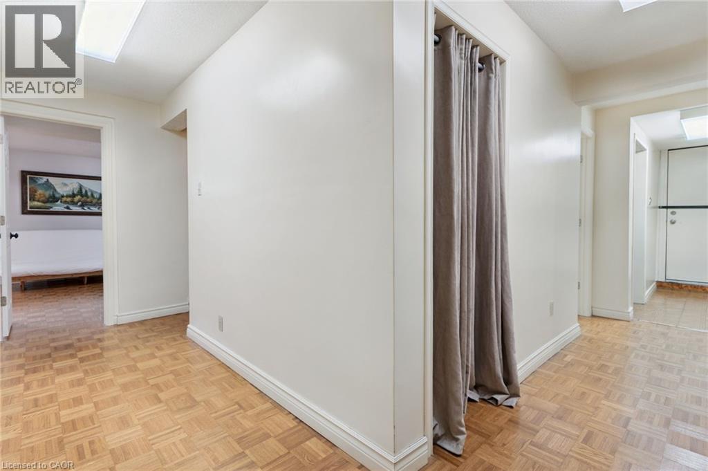 87 Regent Avenue, Hamilton, Ontario  L9B 1T1 - Photo 31 - 40851744