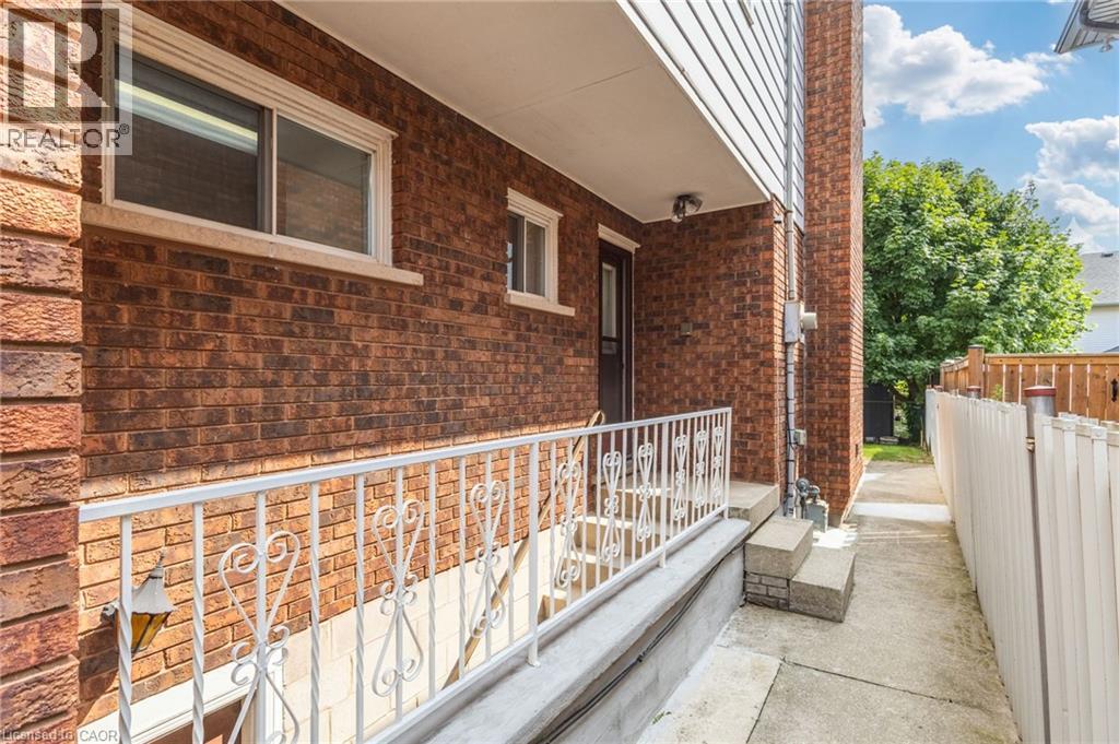87 Regent Avenue, Hamilton, Ontario  L9B 1T1 - Photo 44 - 40851744