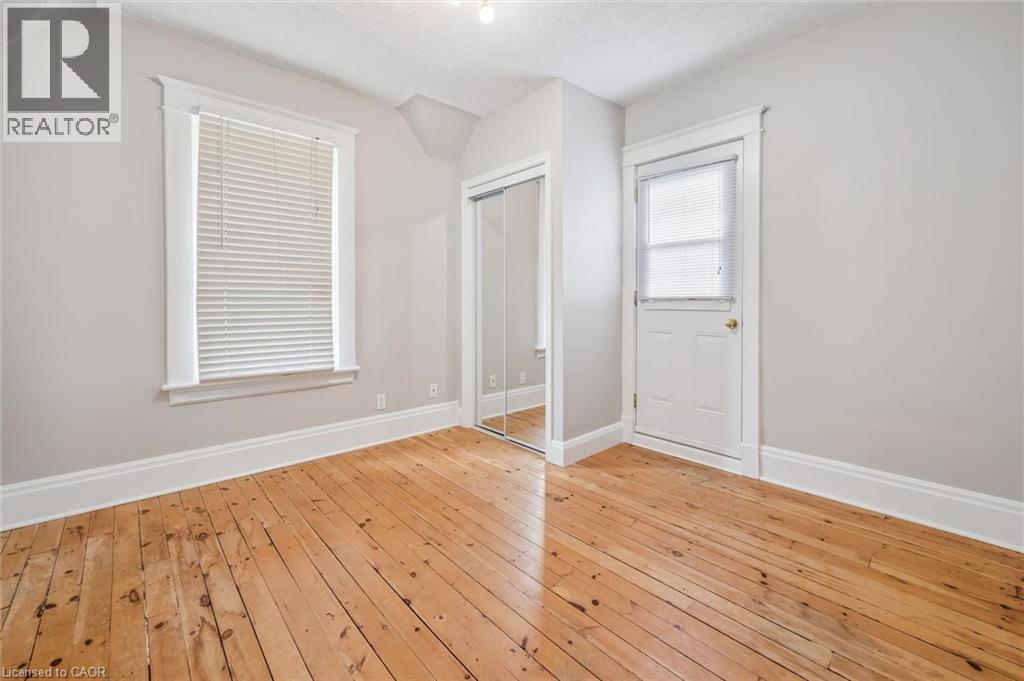46 Pequegnat Avenue, Kitchener, Ontario  N2H 1R8 - Photo 25 - 40856257