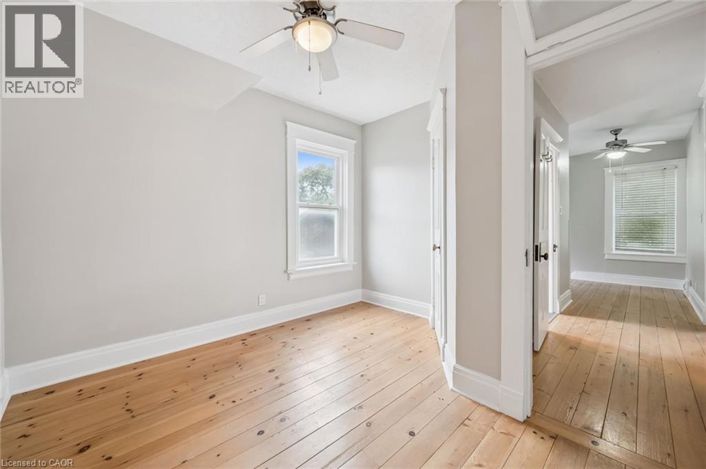 46 Pequegnat Avenue, Kitchener, Ontario  N2H 1R8 - Photo 22 - 40856257