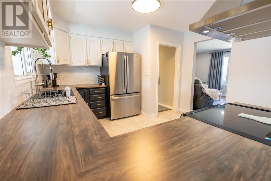 189 Rayside Avenue, Azilda, Ontario  P0M 1B0 - Photo 11 - 2129889