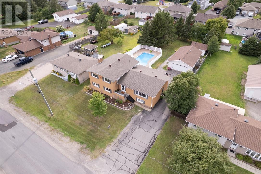 189 Rayside Avenue, Azilda, Ontario  P0M 1B0 - Photo 3 - 2129889