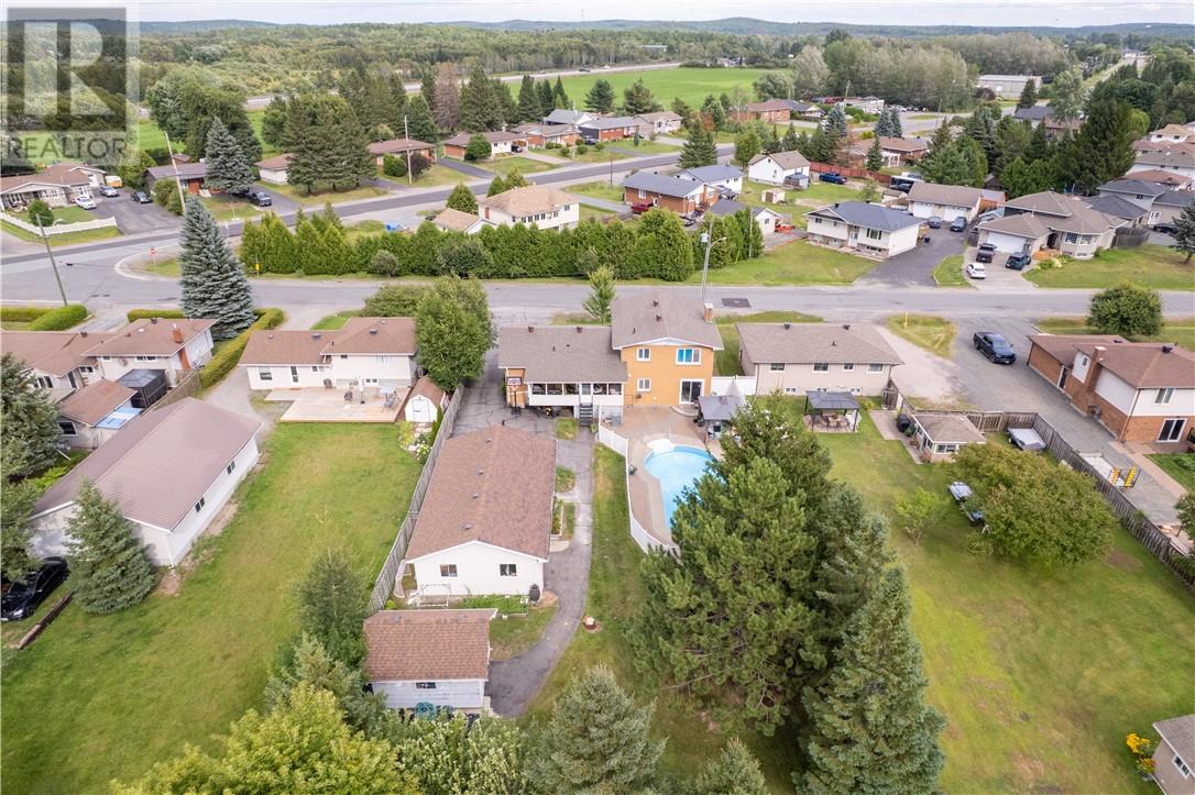 189 Rayside Avenue, Azilda, Ontario  P0M 1B0 - Photo 4 - 2129889