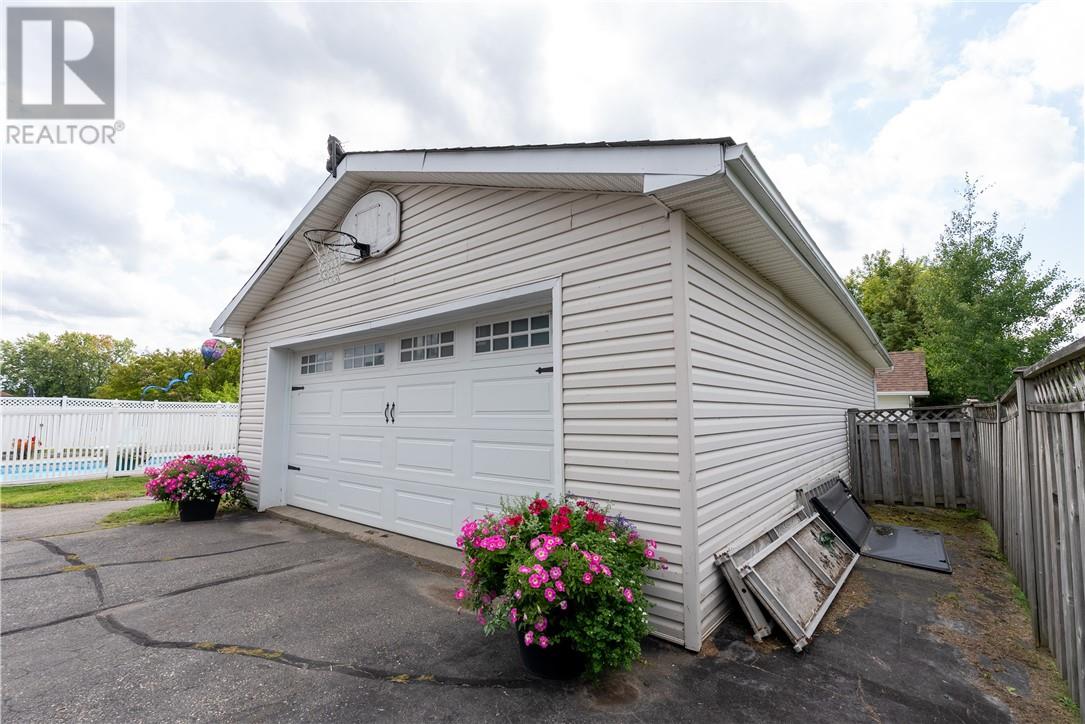 189 Rayside Avenue, Azilda, Ontario  P0M 1B0 - Photo 61 - 2129889