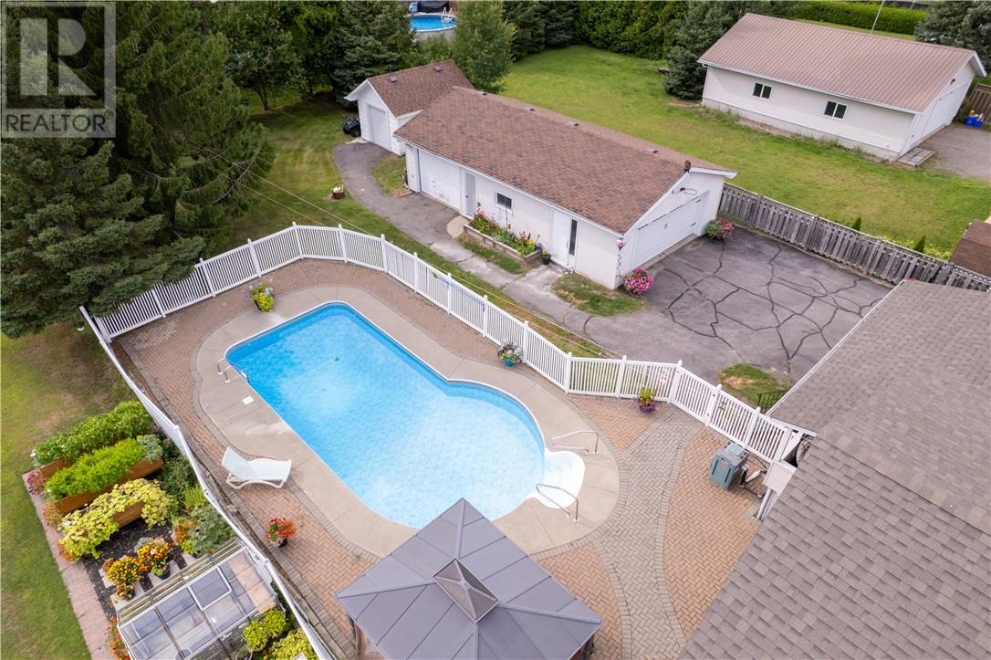 189 Rayside Avenue, Azilda, Ontario  P0M 1B0 - Photo 8 - 2129889