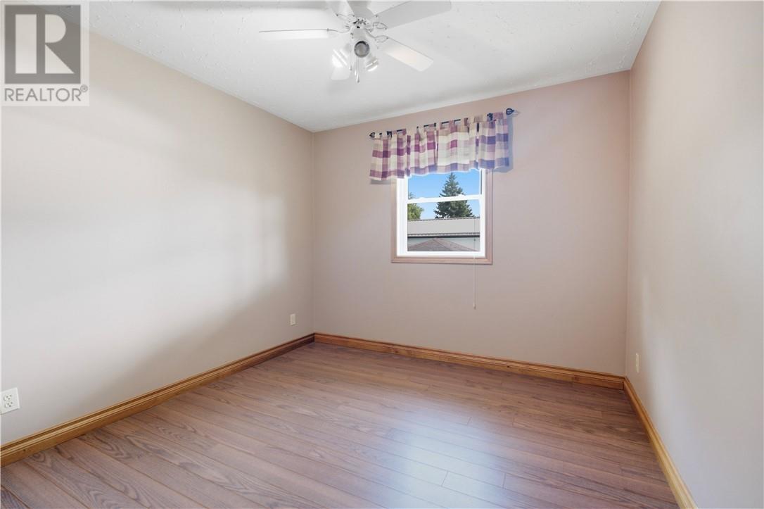1803 Pierre Street, Val Caron, Ontario  P3N 1C3 - Photo 17 - 2129862