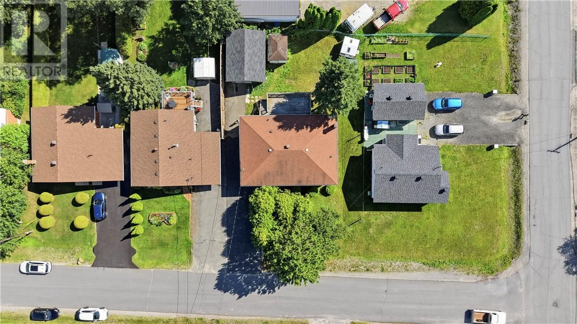 1803 Pierre Street, Val Caron, Ontario  P3N 1C3 - Photo 39 - 2129862