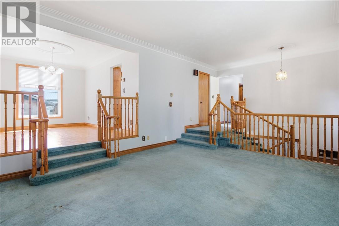 1803 Pierre Street, Val Caron, Ontario  P3N 1C3 - Photo 7 - 2129862